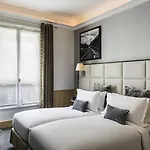 Sofitel Baltimore Tour Eiffel 5* Parigi