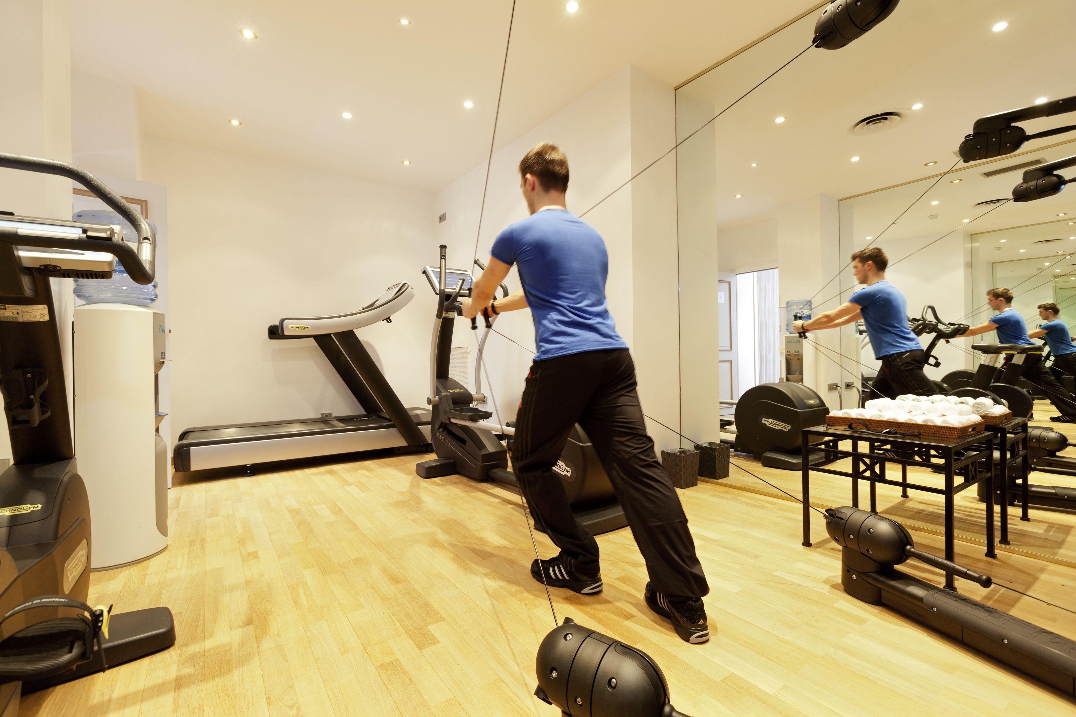 Sofitel Baltimore Tour Eiffel 5*