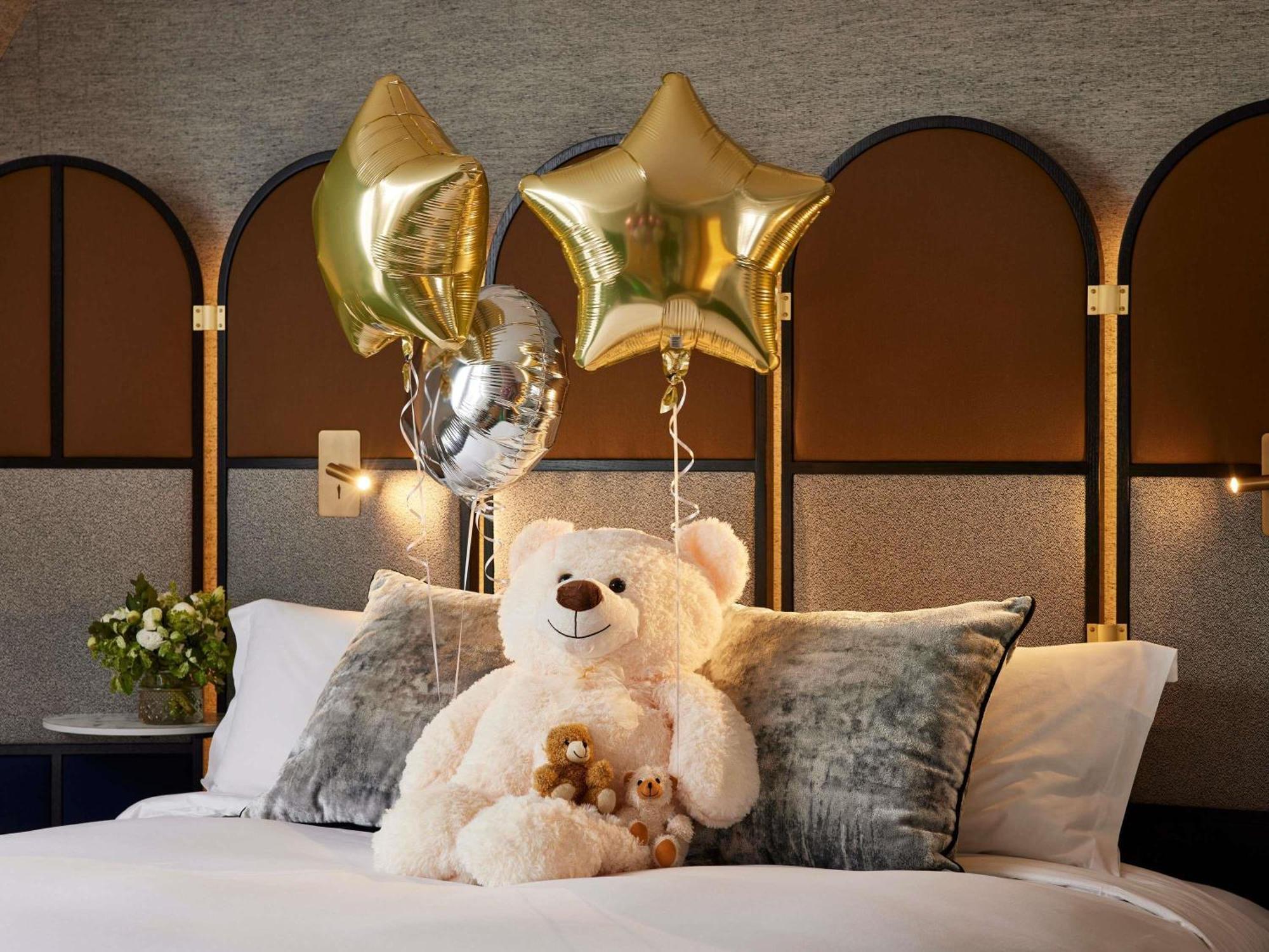 Sofitel Baltimore Tour Eiffel