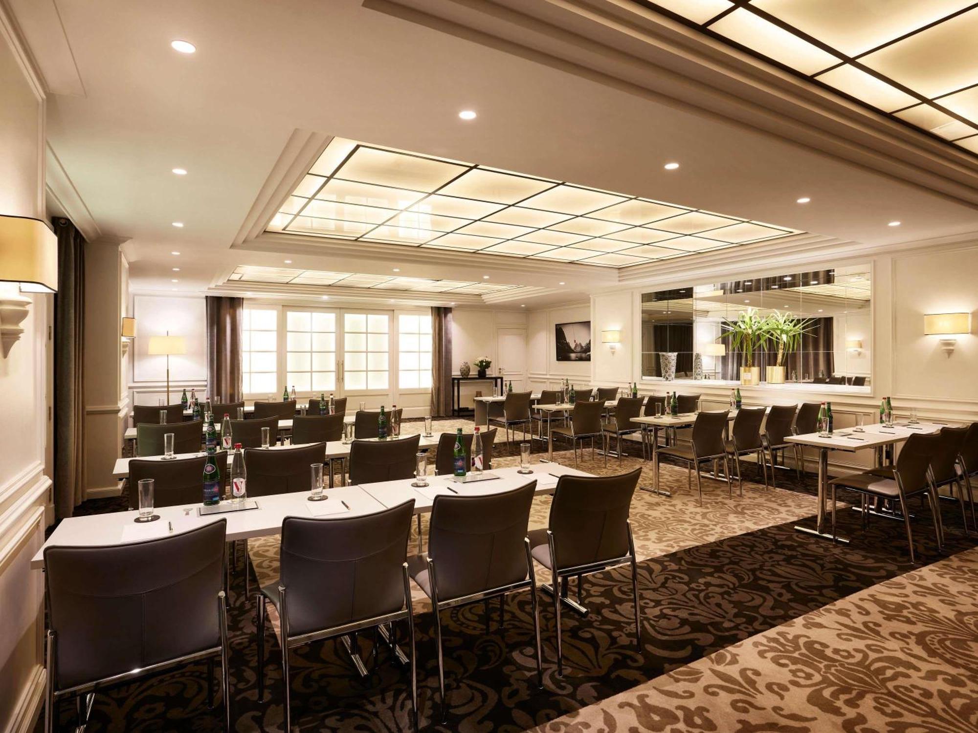 Hotel Sofitel Baltimore Tour Eiffel 5*