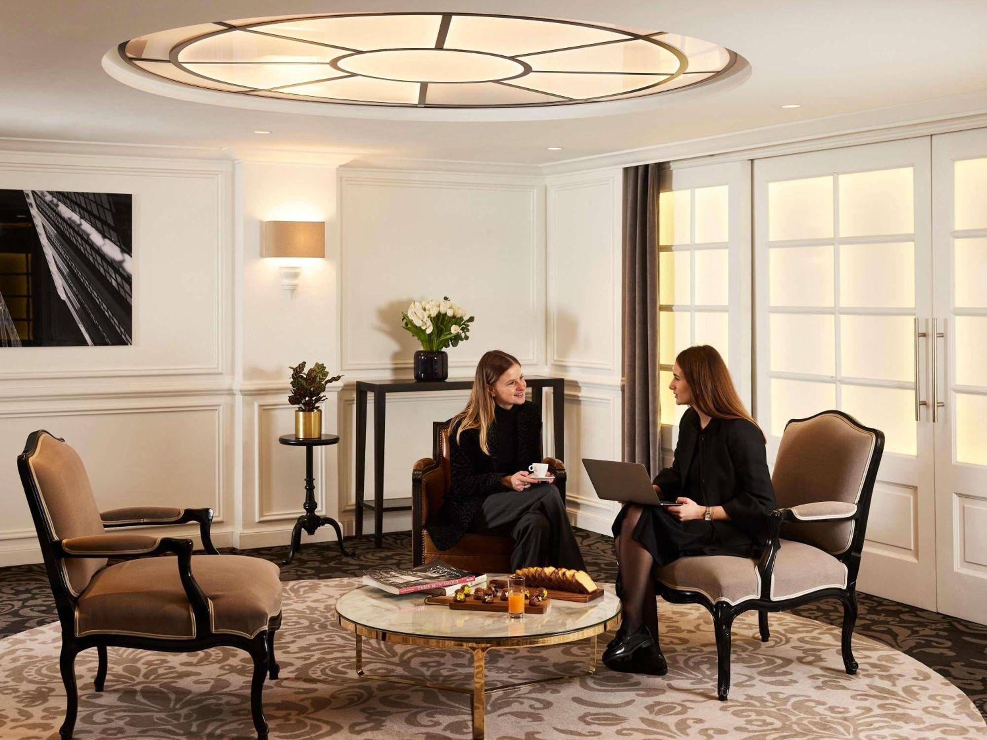 Sofitel Baltimore Tour Eiffel Hotel 5*